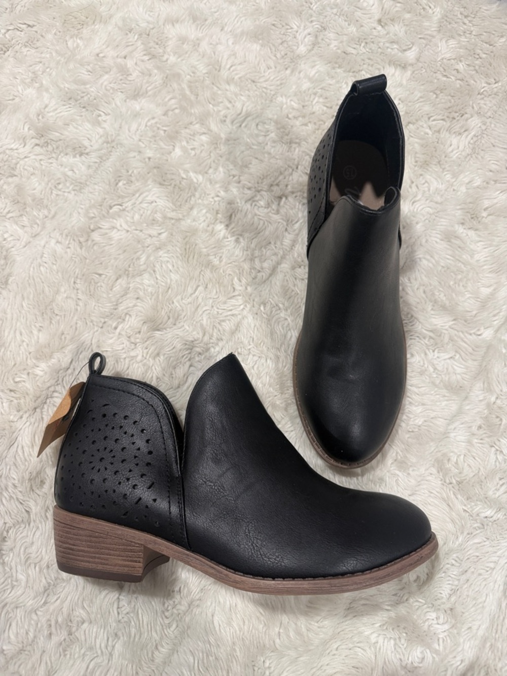VEPOSE WOMEN'S ANKLE BOOTS‎ LOW HEELS CHUNKY CUTOUT BOOTIES SHOES Size 7.5